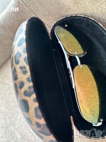 GUESS огледални слънчеви очила с кутия и кърпичка, снимка 3 - Слънчеви и диоптрични очила - 37201434