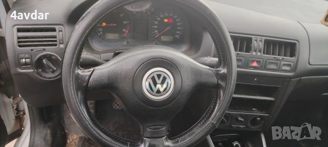 VW Bora 2.0 115 kоня, снимка 5 - Автомобили и джипове - 53134339