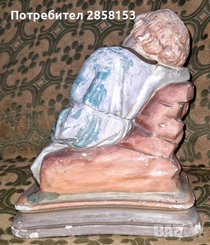 Стара гипсова фигура на малкия Исус който си почива , снимка 2 - Антикварни и старинни предмети - 53236221