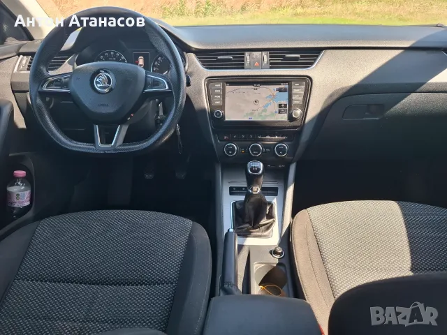 Skoda Octavia 1.6 TDI, снимка 9 - Автомобили и джипове - 55779142
