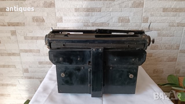 Стара пишеща машина Adler STANDART - Made in Germany - 1938 година - Антика, снимка 10 - Антикварни и старинни предмети - 41291960