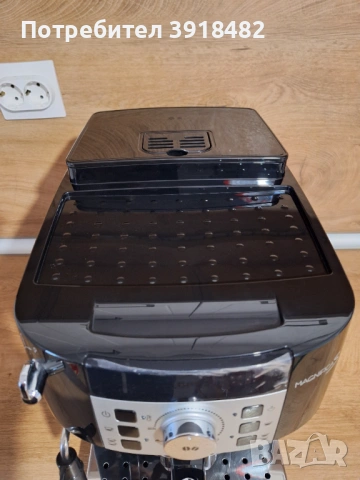 Кафеавтомат Delonghi Magnifica S ECAM 22.110.B, снимка 4 - Кафемашини - 53662659