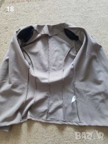 Сако, снимка 4 - Якета - 41558623