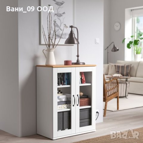 Красив шкаф-витрина, снимка 2 - Шкафове - 42450709