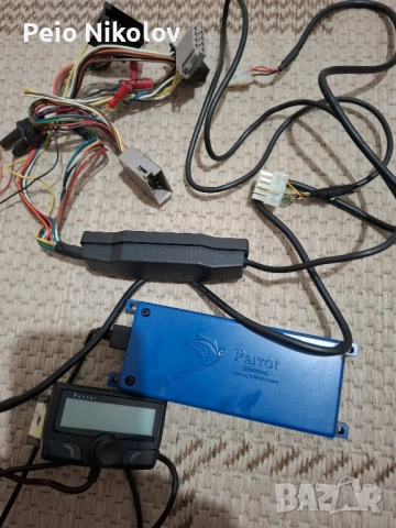 Блутут система за кола Parrot , снимка 1