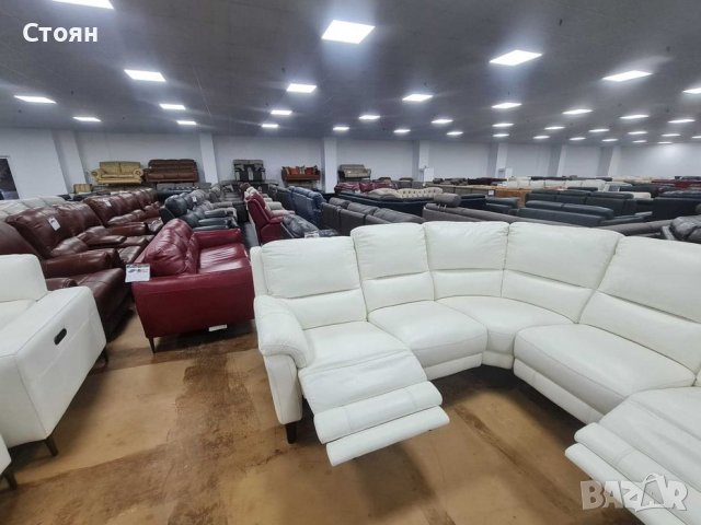 Светло кремав кожен ъглов диван с ел. релакс механизъм, снимка 4 - Дивани и мека мебел - 39945088