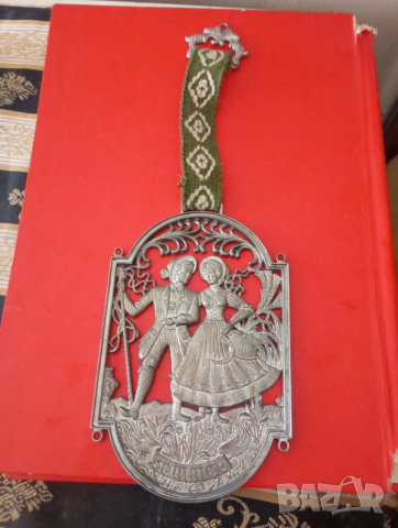 Плакет,декорация за стена