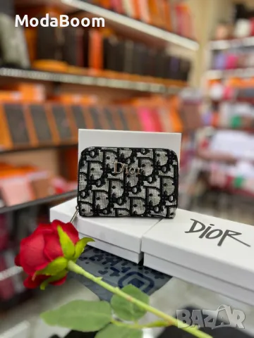 Christian Dior дамски портмонета Различни цветове , снимка 4 - Портфейли, портмонета - 48473710