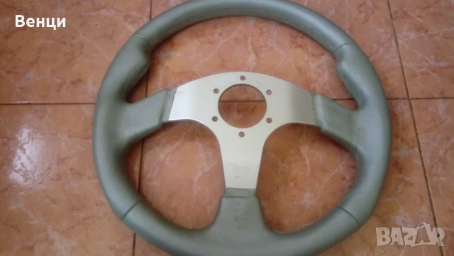 Нов оригинален спортен волан MOMO SILVERJET D35., снимка 16 - Аксесоари и консумативи - 35233584