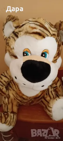 Голям плюшен тигър , снимка 2 - Плюшени играчки - 47577961