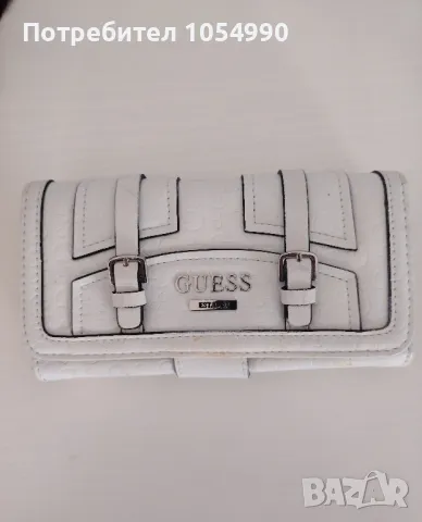 Дамско портмоне Guess 