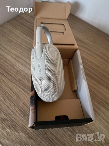 Преносима колонка JBL Clips 5, снимка 4 - Bluetooth тонколони - 53306906