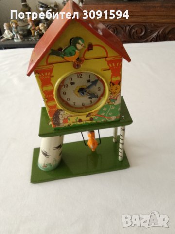 Колекционерска рядко срещана навиваща се къщичката с приказен часовник СССР - 1960 г. с катерица на , снимка 1 - Антикварни и старинни предмети - 44296422