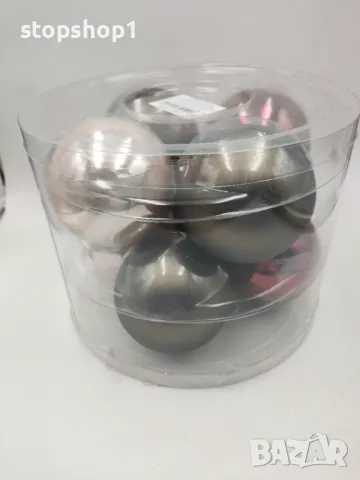 Стъклени Коледни топки украса 8броя Christmas  Размери 7см диаметър Кутия 18х14 см, снимка 4 - Декорация за дома - 48015643