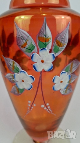 Сервиз за алкохол от червено стъкло с ръчно рисувани цветя, снимка 4 - Сервизи - 52100714