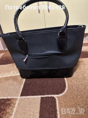 Дамска чанта , снимка 2 - Чанти - 47485948