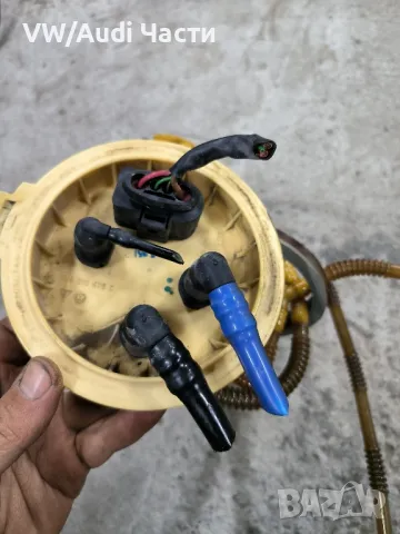 Горивна помпа дясна за Туарег Порше Ауди VW Touareg Porsche Cayenne Audi Q7 7L6919679C / 7L6919088, снимка 3 - Части - 47722349