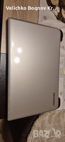 Toshiba Satellite L50-B на части.