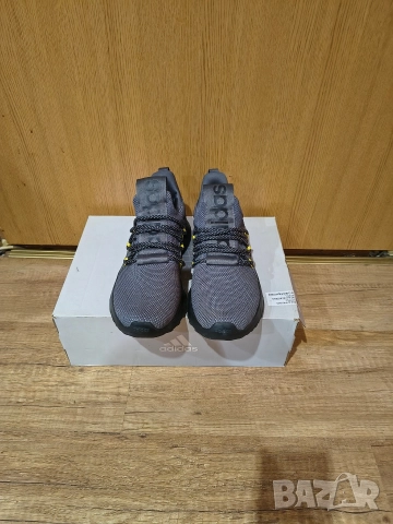 Adidas оригинални маратонки 41 номер, снимка 4 - Маратонки - 52752715