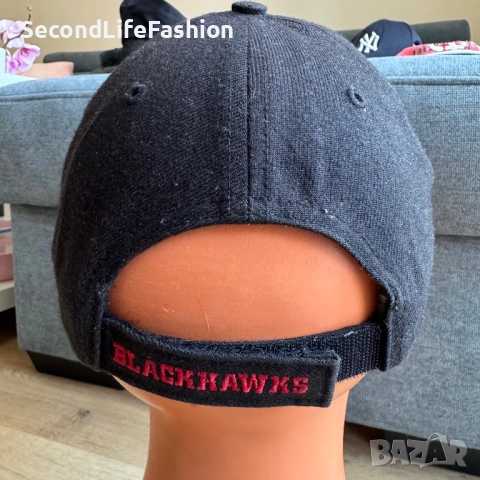 Blackhawks бейзболна шапка с козирка един размер , снимка 3 - Шапки - 53734429