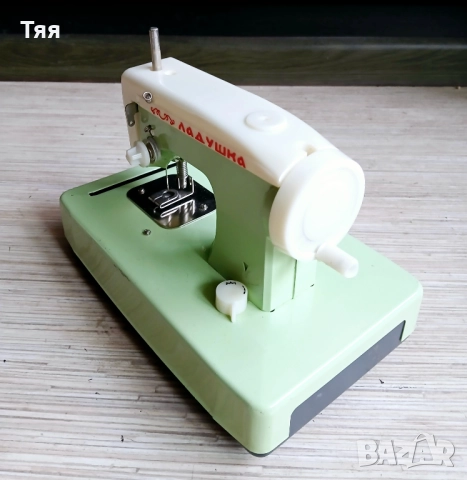 Метална детска шевна машина , снимка 2 - Колекции - 51742391