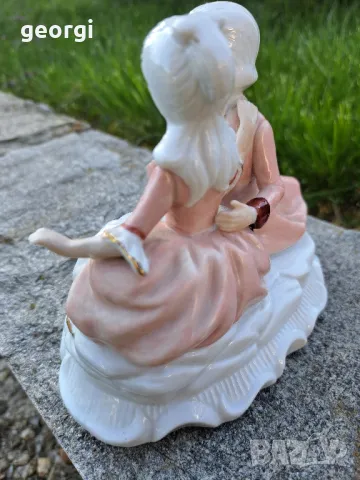 порцеланова фигурка Capodimonte , снимка 5 - Колекции - 49968846