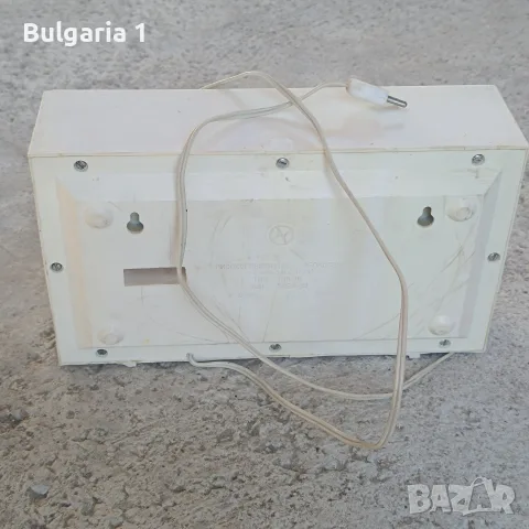 радио точка бяла много запазена , снимка 3 - Радиокасетофони, транзистори - 56168508