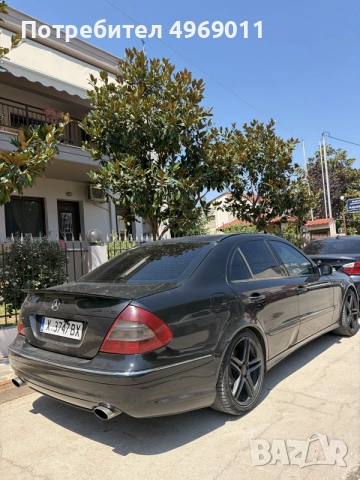 Mercedes E класа 320 CDI, снимка 4 - Автомобили и джипове - 56353561