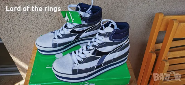 Оригинални маркови дамски сникърси / кецове DIADORA - 38 номер