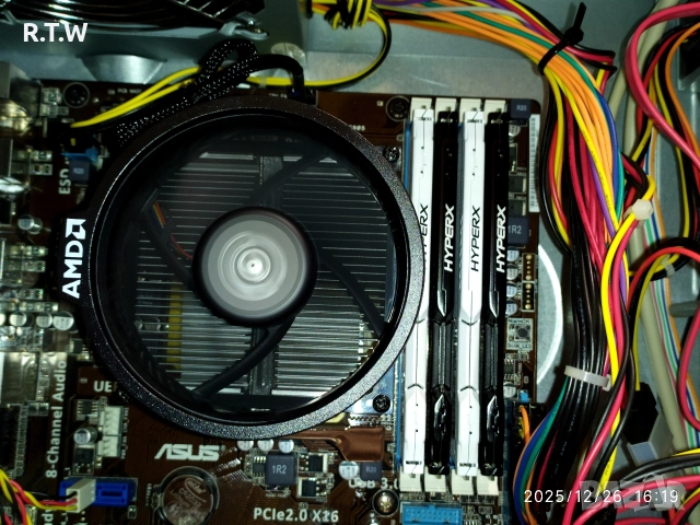 RAM памет 16GB (4x4GB) Kingston HyperX FURY DDR3 1600MHz, снимка 12 - RAM памет - 52909053