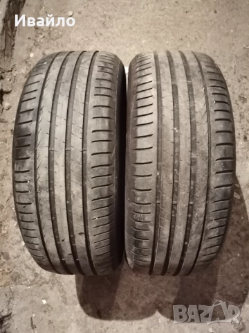 Продавам 2 броя летни гуми 215.55.17 на 1 сезон дот 2022 Pireli 