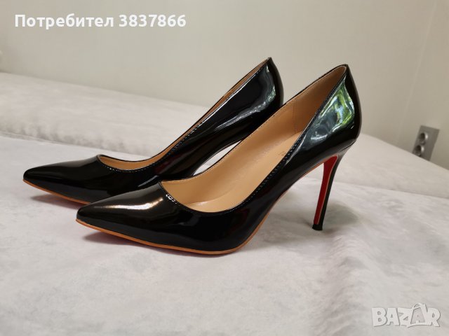 Дамски официални обувки, черен лак, червена подметка ток 10см, снимка 2 - Дамски обувки на ток - 42169223