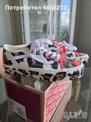 Нови кецове Vans , снимка 6 - Кецове - 56241559