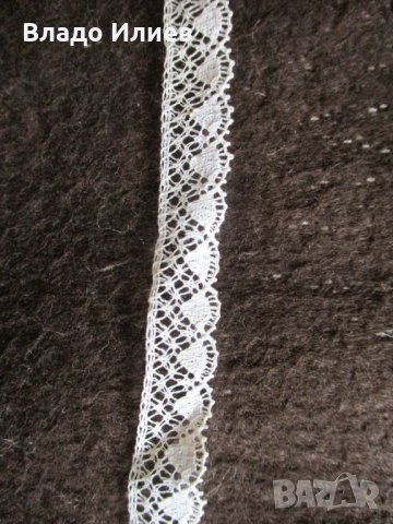 Дантелени и бродирани покривки и аксесоари нови, снимка 3 - Декорация за дома - 32782683