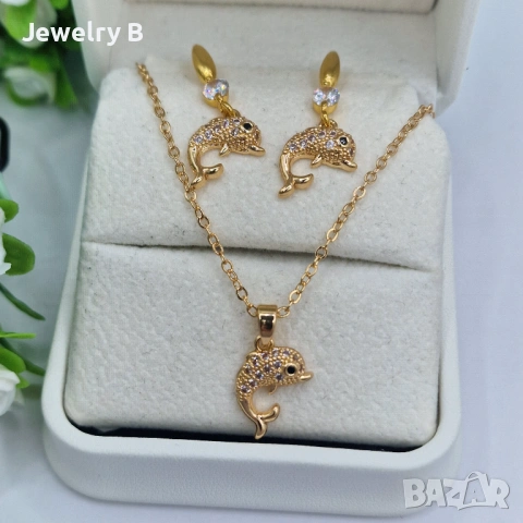 Дамски комплект колие и обици с позлата