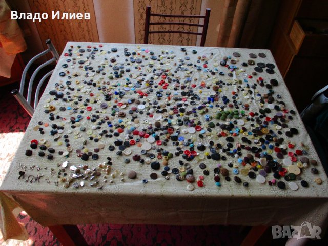 Копчета за дрехи  най-разнообразни от близо 100 годишни до нови