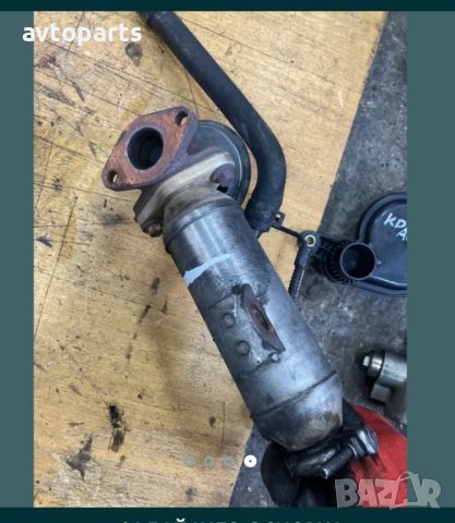 Chrysler voyager 2004г 2.5d ЕГР охладител, снимка 3 - Части - 40367626