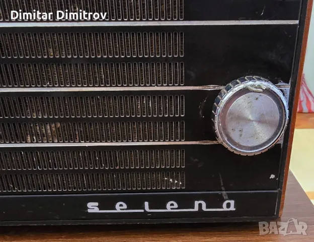 Радио-транзистор Selena, снимка 3 - Радиокасетофони, транзистори - 49586461