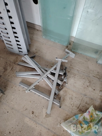 Стелажи, снимка 10 - Стелажи и щандове - 52526984