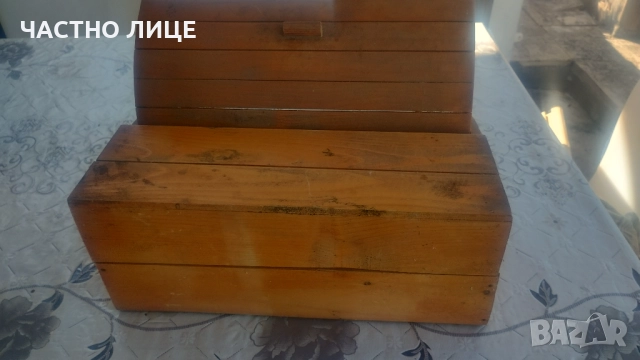 Дървена кутия за хляб