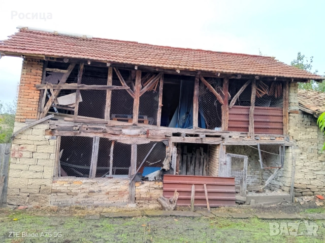 Тухлена къща със стопански постройки, снимка 6 - Къщи - 53474543