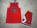 Детски баскетболен екип на Майкъл Джордан #23#Чикаго Булс!, снимка 2