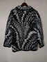Нова дамска топла есенна плетена жилетка черно бяла L размер, снимка 2