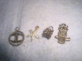 Лот 4 СТАРИ СРЕБРИСТИ УКРАШЕНИЯ БИЖУТА МЕДАЛЬОНЧЕТА 26145, снимка 1