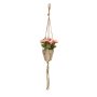 Висяща саксия в макраме с изкуствени рози, 54cм, снимка 1 - Изкуствени цветя - 41548713