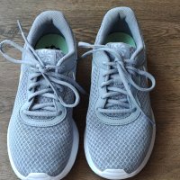 Маратонки Nike номер 39, снимка 6 - Детски маратонки - 42119375