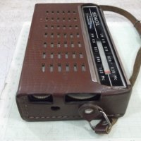 Радиотранзистор "SOKOL" от соца - СССР - 1963 г. работещ, снимка 3 - Други ценни предмети - 41878666