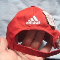 Продавам спортна шапка Официална 2009 Bayern Munich FC, снимка 9 - Шапки - 38931330