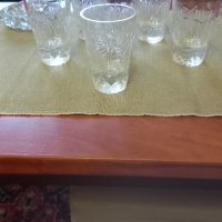 Продавам кристални чашки за ракия, снимка 1 - Чаши - 44151098