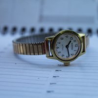 Швейцарски дамски часовник ''Roamer'' /Anfibio/ позлатен, снимка 2 - Дамски - 41435531